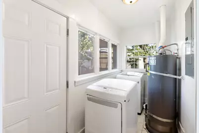1812 El Monte Ave., Sacramento, CA 95815 - Photo 20