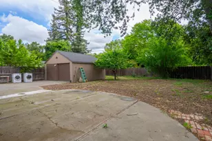 10 Palm Ave, Woodland, CA 95695 - Photo 12