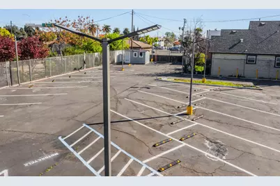328 S Sutter Street, Stockton, CA 95203 - Photo 14