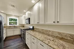 5631 35th Ave, Sacramento, CA 95824 - Photo 32