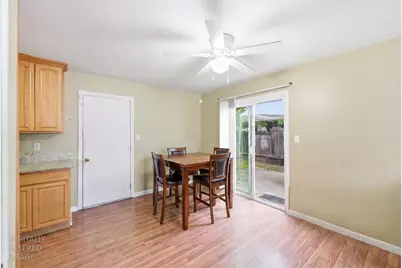 7200 Strand Street, Sacramento, CA 95828 - Photo 6