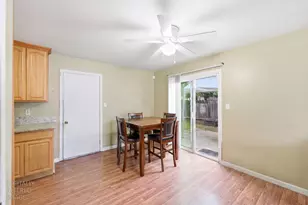 7200 Strand St, Sacramento, CA 95828 - Photo 6