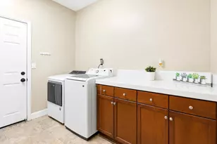 5624 Erskin Fish Way, Sacramento, CA 95835 - Photo 32