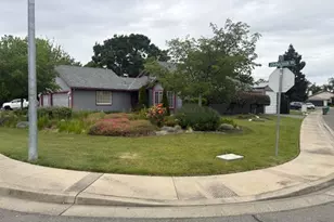 1419 Johnathan Dr, Yuba City, CA 95993 - Photo 2