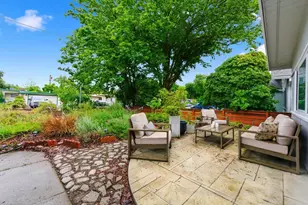 1301 Chestnut Ln, Davis, CA 95616 - Photo 4
