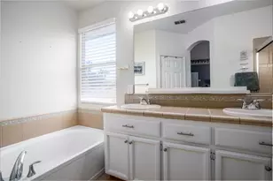2160 Mabry Dr, Sacramento, CA 95835 - Photo 10