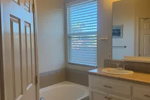 2160 Mabry Dr, Sacramento, CA 95835 - Photo 12