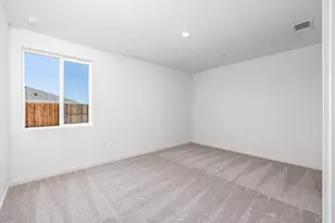 2206 Palmer Dr, Linda, CA 95901 - Photo 8