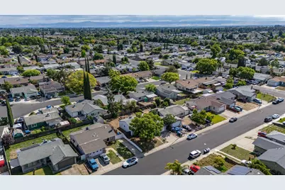 544 Lode Street, Manteca, CA 95336 - Photo 40