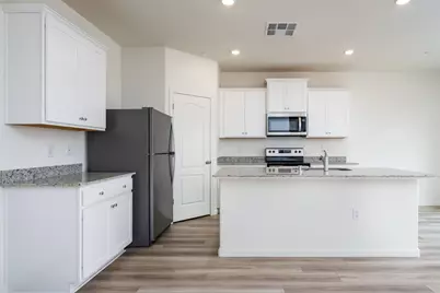 2264 Marlene Court, Newman, CA 95360 - Photo 2