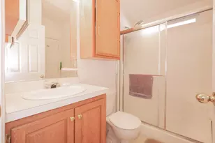 4350 Cherokee Rd, Stockton, CA 95215 - Photo 16