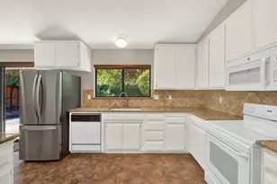 142 Ipanema Pl, Davis, CA 95616 - Photo 12