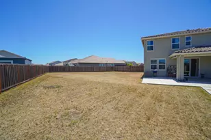 503 Madrone St, Lathrop, CA 95330 - Photo 2