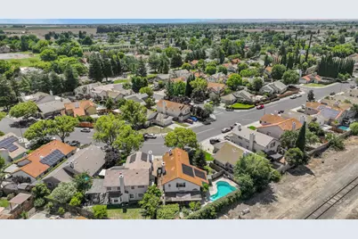 225 Pacheco Drive, Tracy, CA 95376 - Photo 28