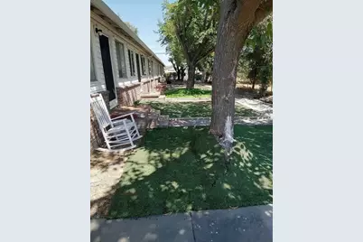 2749 Fairfield Street, Sacramento, CA 95815 - Photo 14
