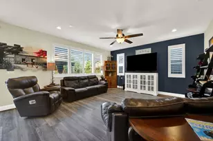 1821 Estrada Dr, Woodland, CA 95776 - Photo 14
