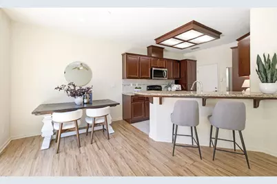 7461 Hither Way, Sacramento, CA 95822 - Photo 6