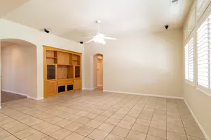 1044 Jasmine Hollow Dr, Manteca, CA 95337 - Photo 18