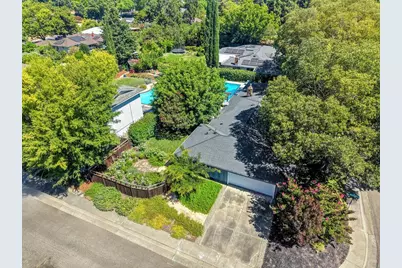 605 Cleveland Street, Davis, CA 95616 - Photo 2