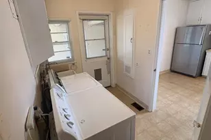 59 E Monterey Ave, Stockton, CA 95204 - Photo 12