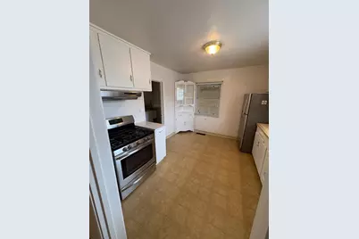 59 E Monterey Avenue, Stockton, CA 95204 - Photo 8