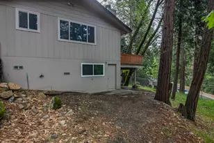 11528 Pine Cone Dr, Kyburz, CA 95720 - Photo 12