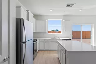 2282 Marlene Ct, Newman, CA 95360 - Photo 4