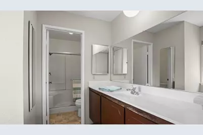 2788 Catania Way, Sacramento, CA 95826 - Photo 18