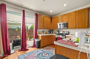 7545 Sun Willow Ln, Sacramento, CA 95823 - Photo 18