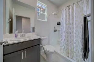 1108 Hiramatsu Ln, Winters, CA 95694 - Photo 14