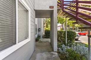 4900 Dover Ln, Sacramento, CA 95842 - Photo 4