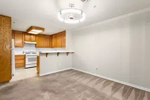 4900 Dover Ln, Sacramento, CA 95842 - Photo 14