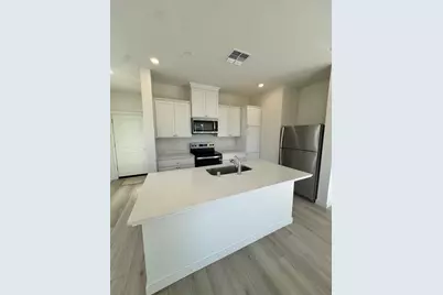 2207 Palmer Drive, Linda, CA 95901 - Photo 4
