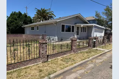 10 G Street, Isleton, CA 95641 - Photo 1