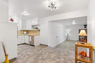 301 Rosa Ave, Winters, CA 95694 - Photo 10