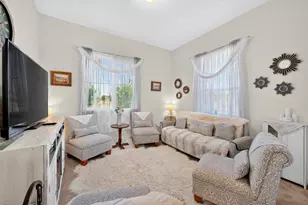 1948 Mulholland Dr, Lathrop, CA 95330 - Photo 6