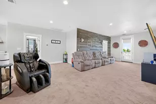 1948 Mulholland Dr, Lathrop, CA 95330 - Photo 32