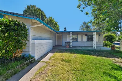 10401 Hollydale Way, Rancho Cordova, CA 95670 - Photo 4