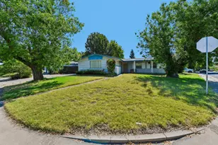 10401 Hollydale Way, Rancho Cordova, CA 95670 - Photo 2