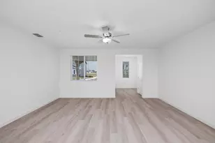 809 Helmsley Ln, Patterson, CA 95363 - Photo 6