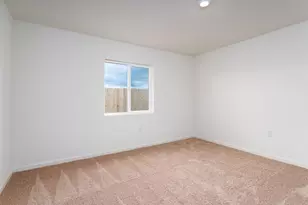 1075 Aiden Dr, Newman, CA 95360 - Photo 10