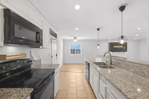 142 Estes Way, Sacramento, CA 95838 - Photo 2