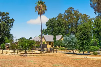 6825 W 2nd Street, Rio Linda, CA 95673 - Photo 1