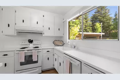 2139 Bella Casa Street, Davis, CA 95616 - Photo 8
