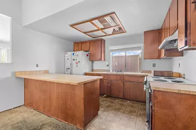 2749 Provo Way, Sacramento, CA 95822 - Photo 2