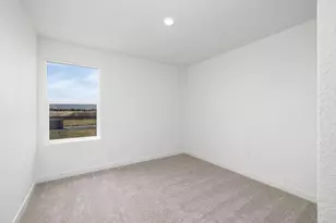 800 Helmsley Ln, Patterson, CA 95363 - Photo 12