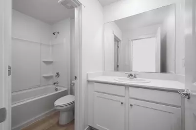 812 Helmsley Lane, Patterson, CA 95363 - Photo 14