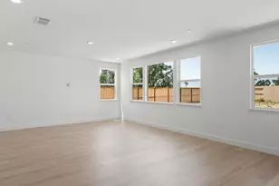 401 Crescent Moon, Roseville, CA 95747 - Photo 14
