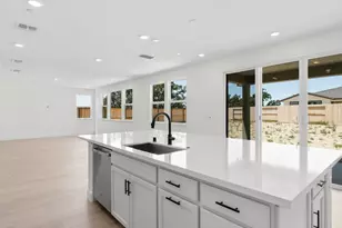 401 Crescent Moon, Roseville, CA 95747 - Photo 18