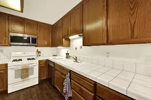 2250 Scarborough Dr, Lodi, CA 95240 - Photo 12